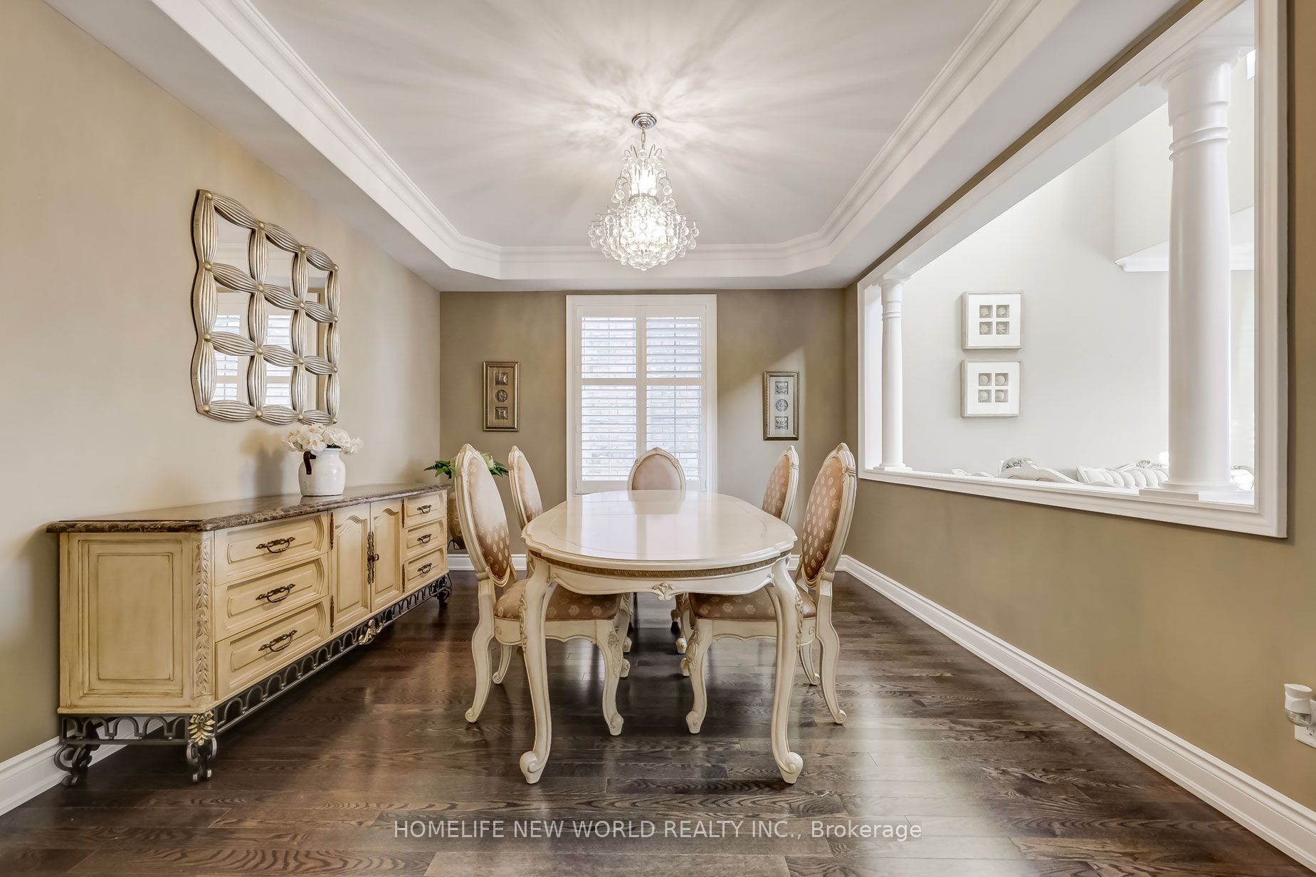 182 Heintzman Cres