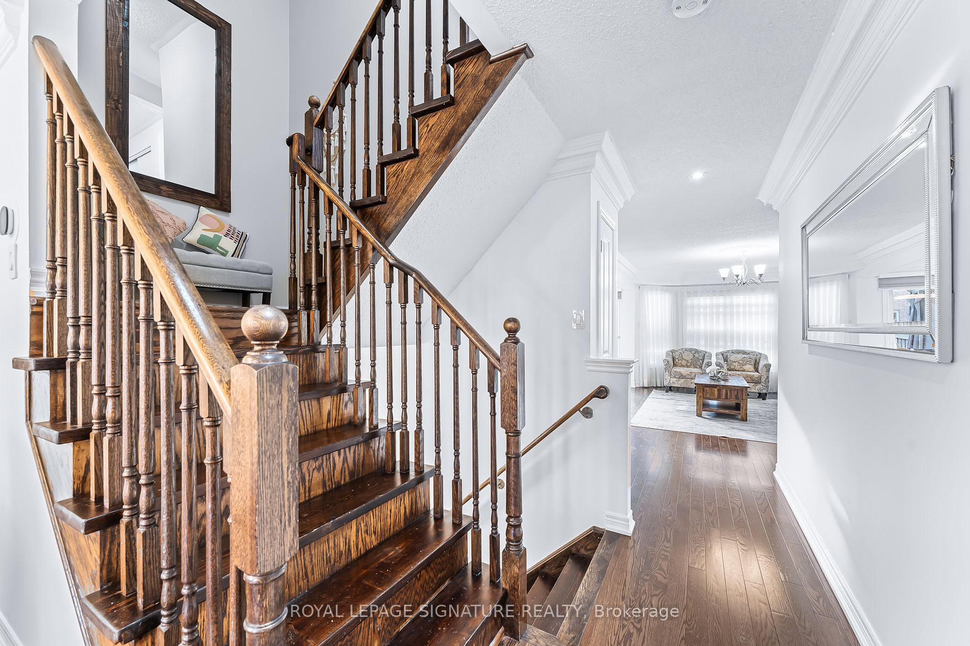 28 Winisk Street