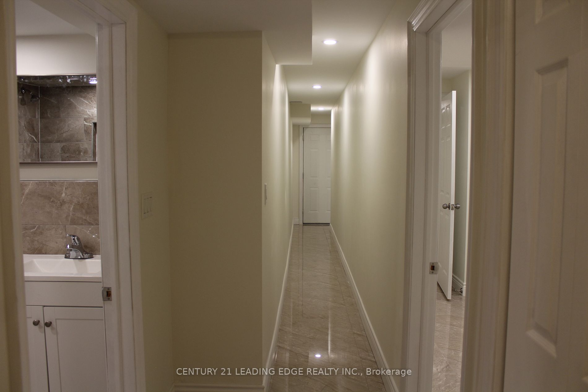 58 Coldwell Bay Circ, #Bsmt