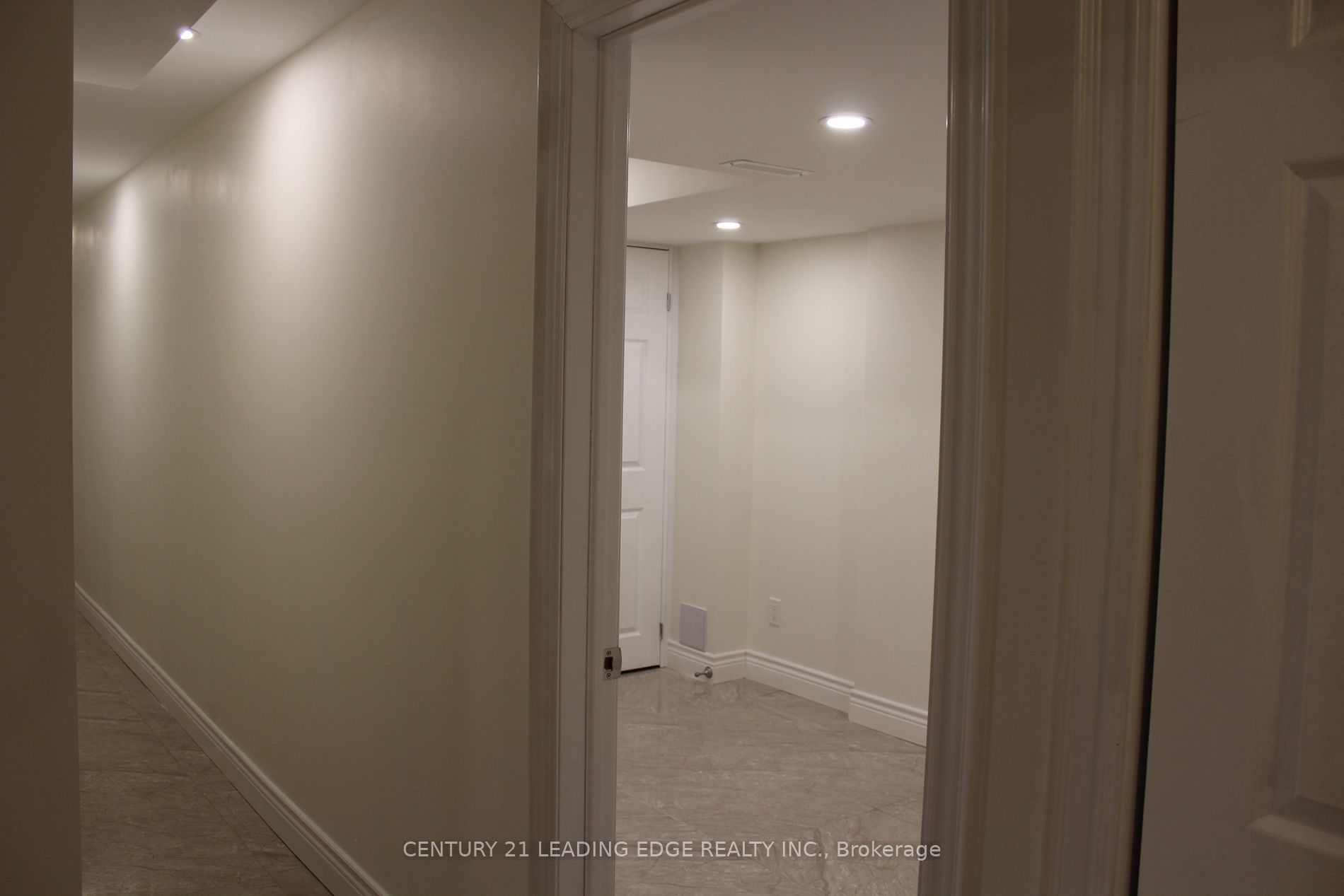 58 Coldwell Bay Circ, #Bsmt