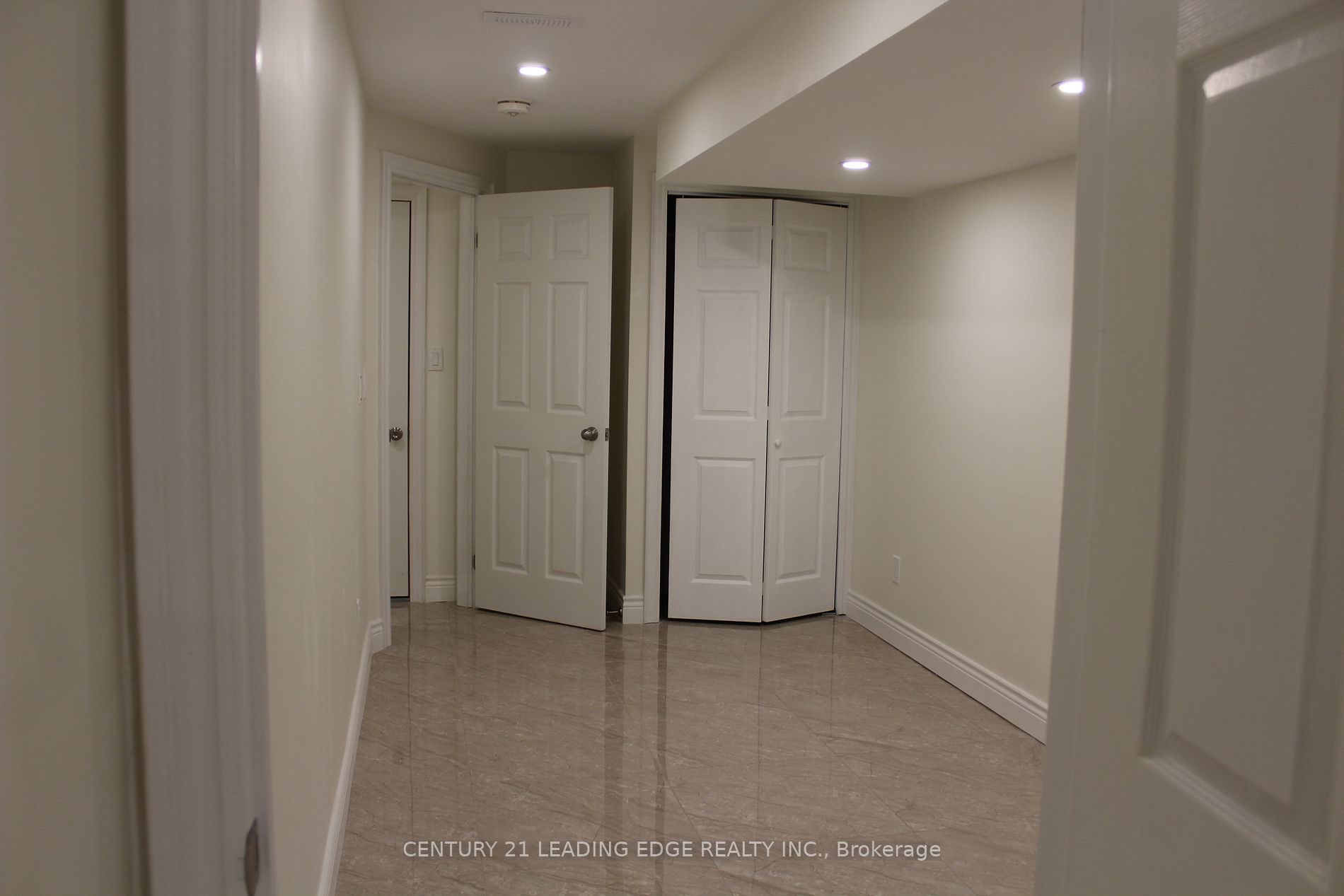 58 Coldwell Bay Circ, #Bsmt
