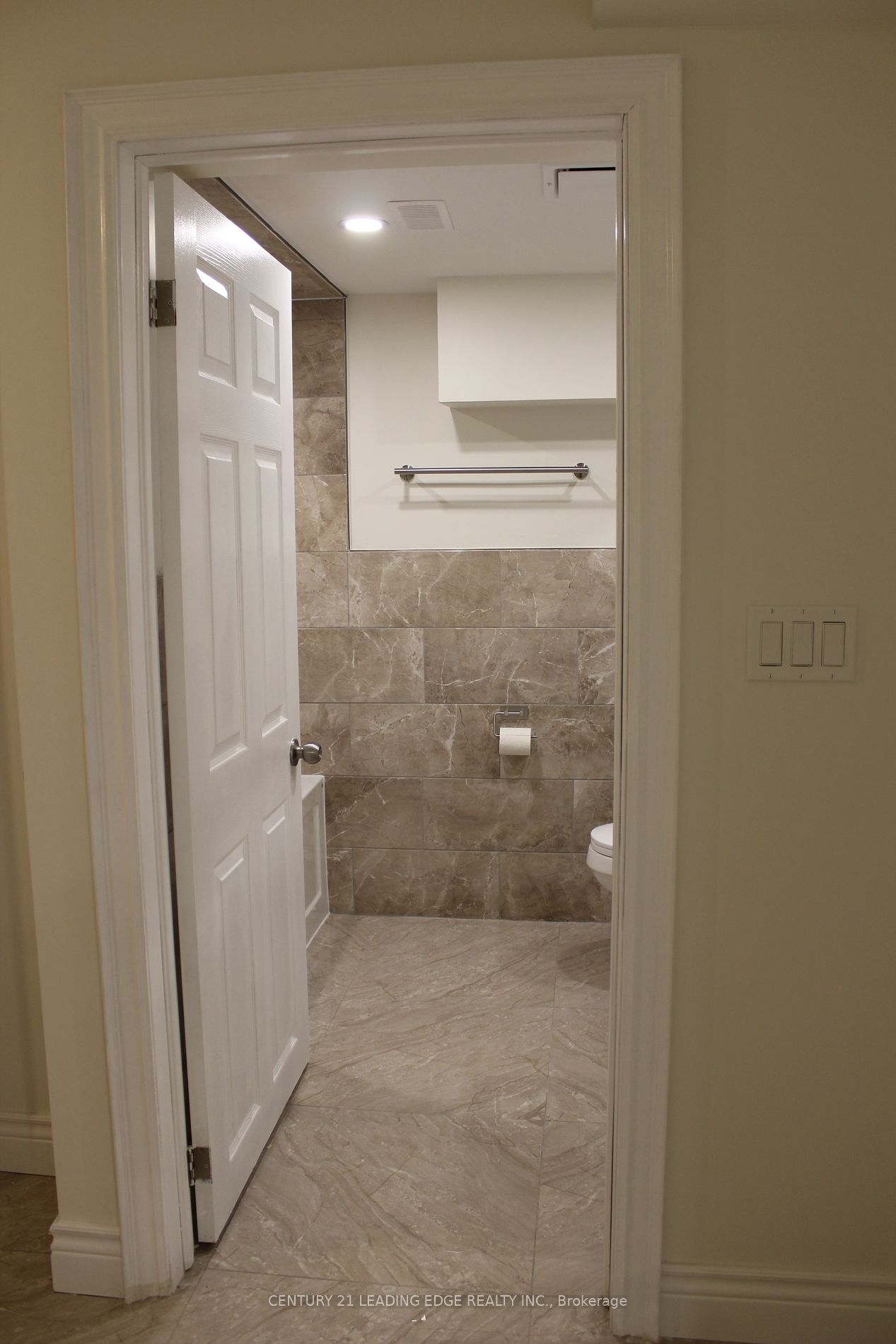 58 Coldwell Bay Circ, #Bsmt