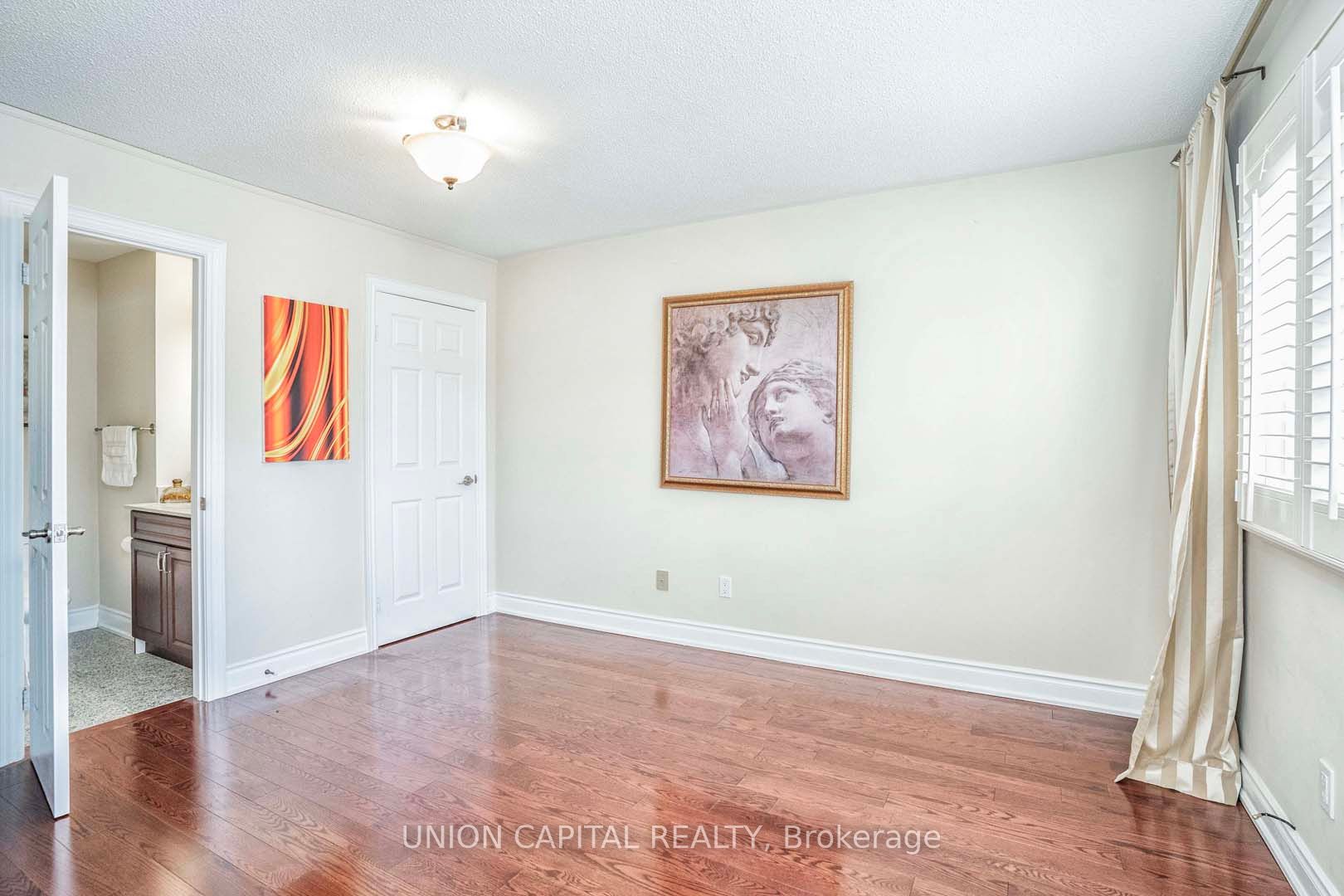 789 Shanahan Blvd