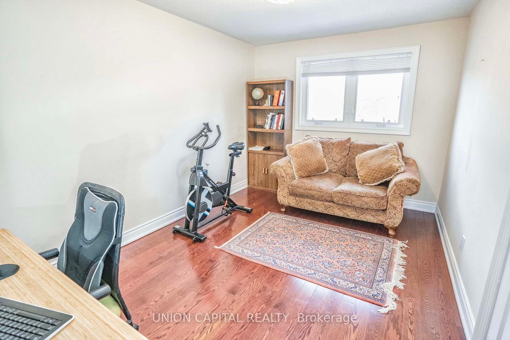 789 Shanahan Blvd