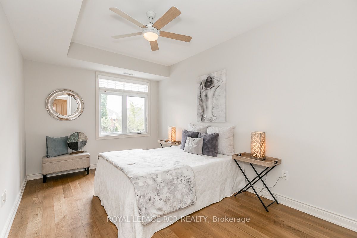 2 Briar Hill Hts, #205