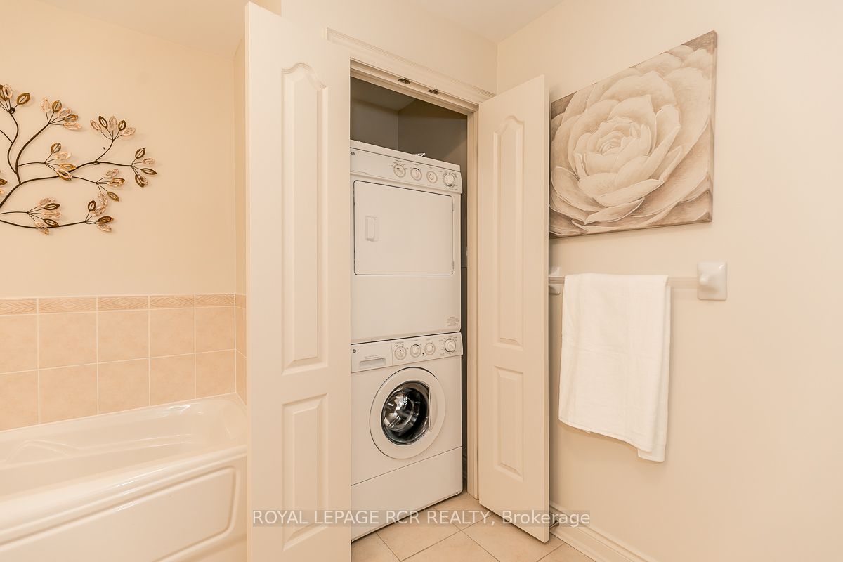 2 Briar Hill Hts, #205