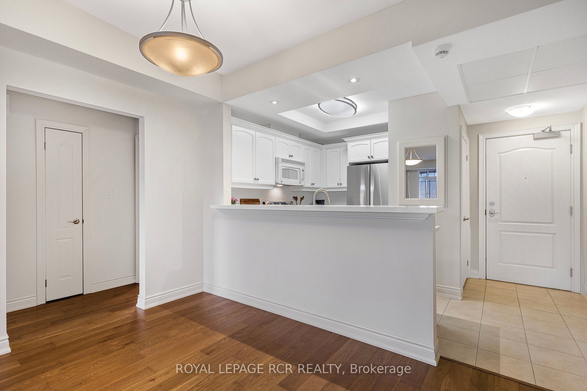 2 Briar Hill Hts, #205