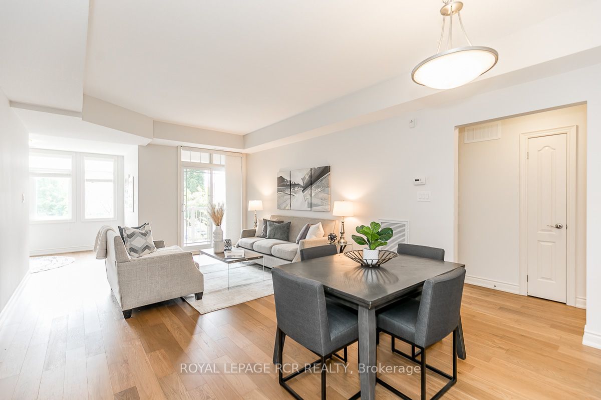 2 Briar Hill Hts, #205