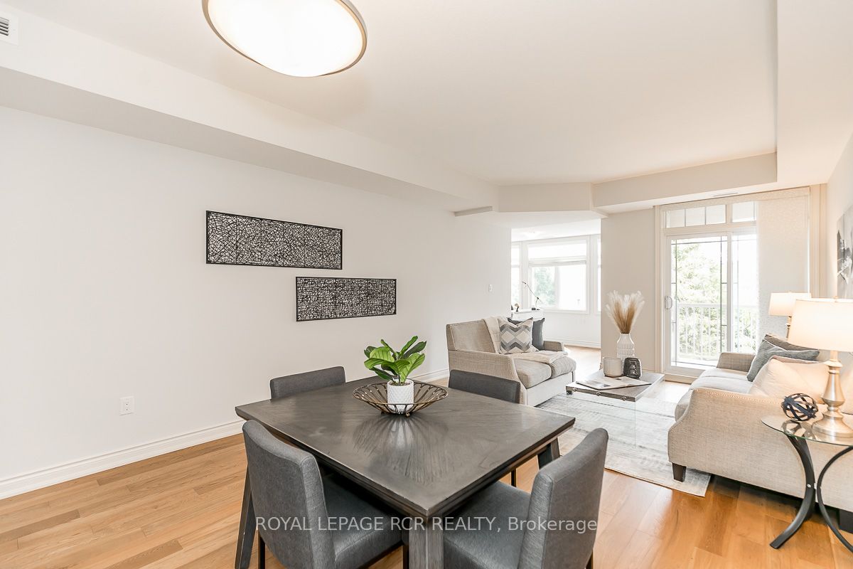 2 Briar Hill Hts, #205