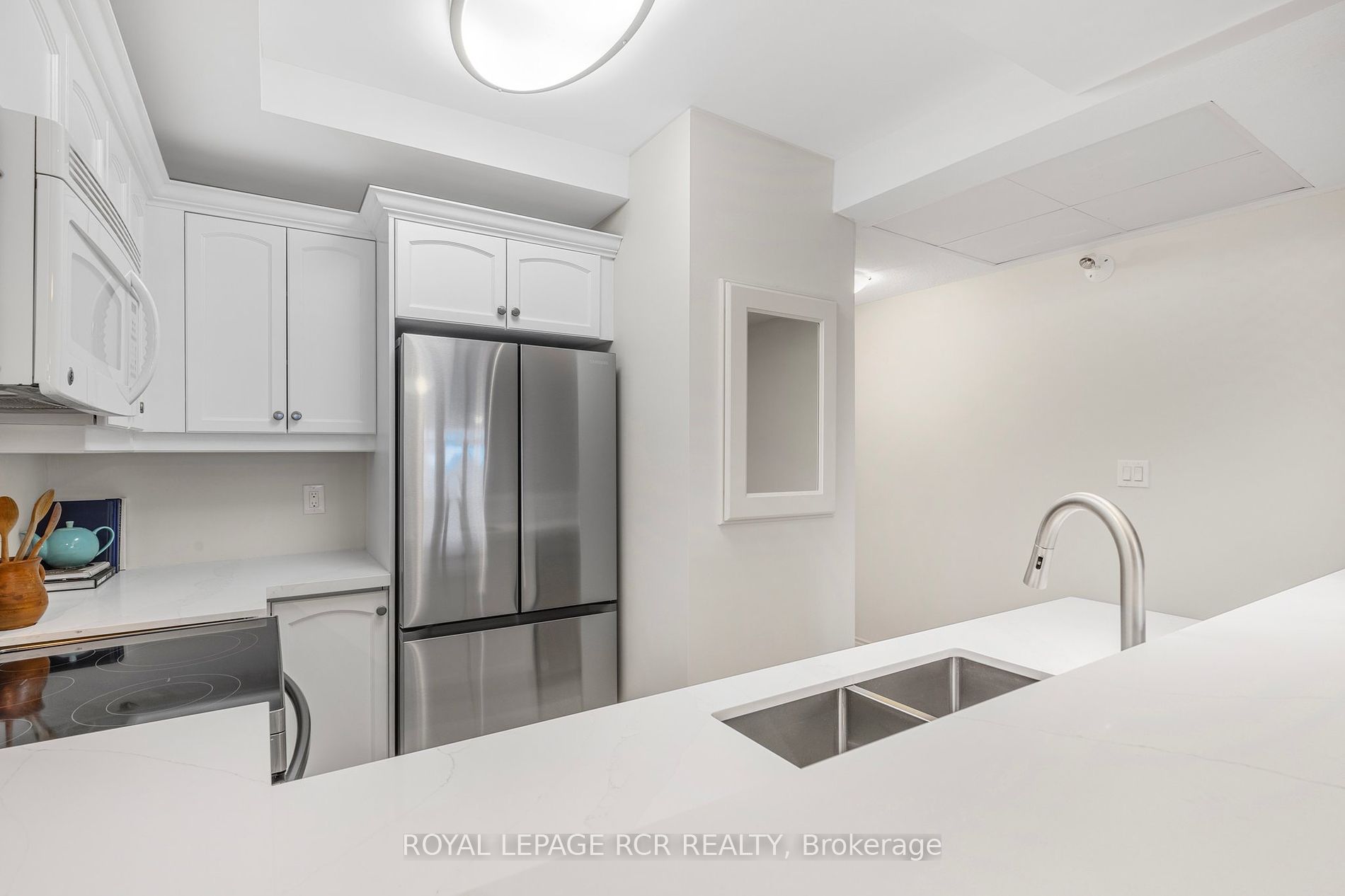2 Briar Hill Hts, #205
