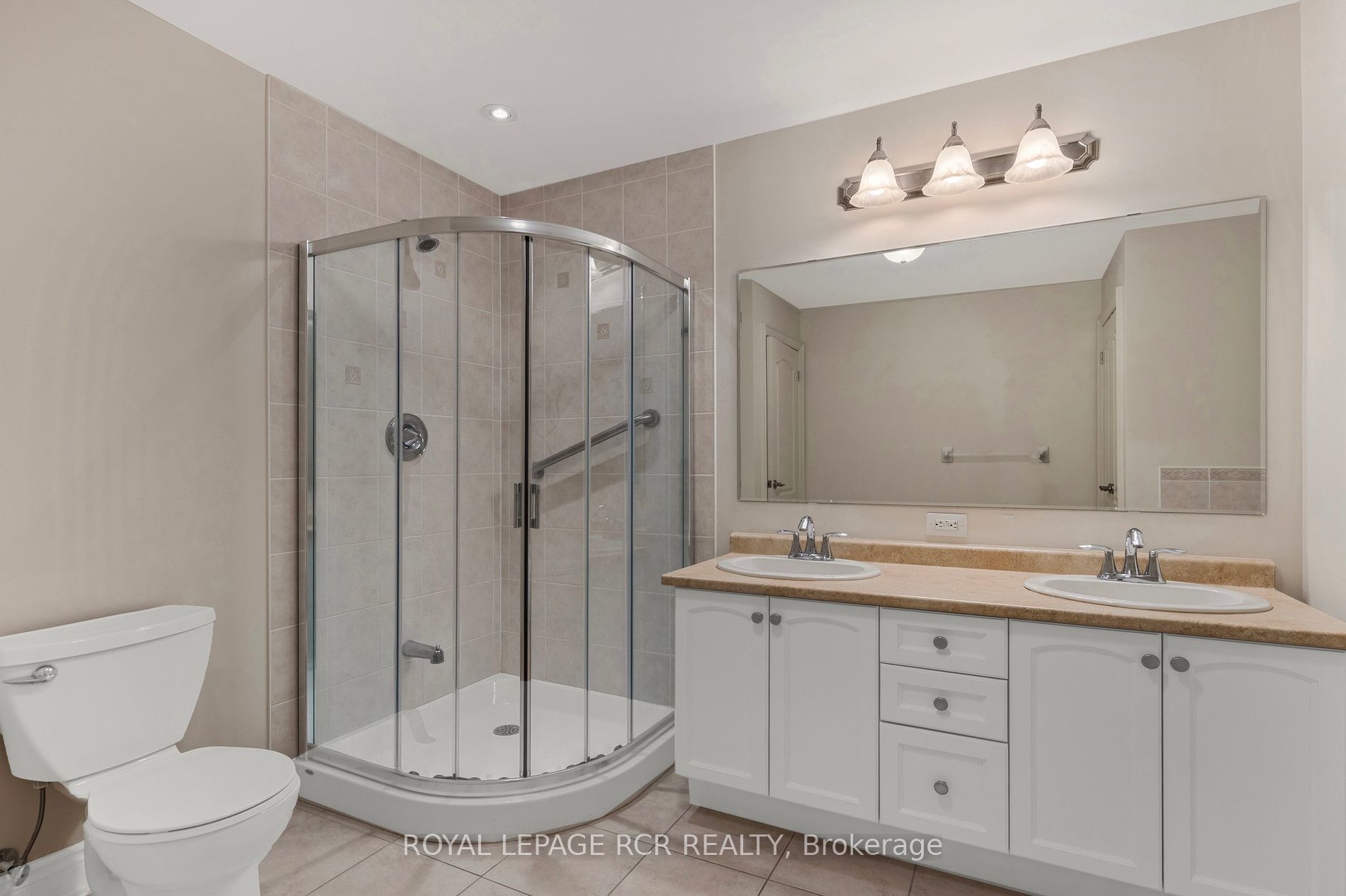 2 Briar Hill Hts, #205