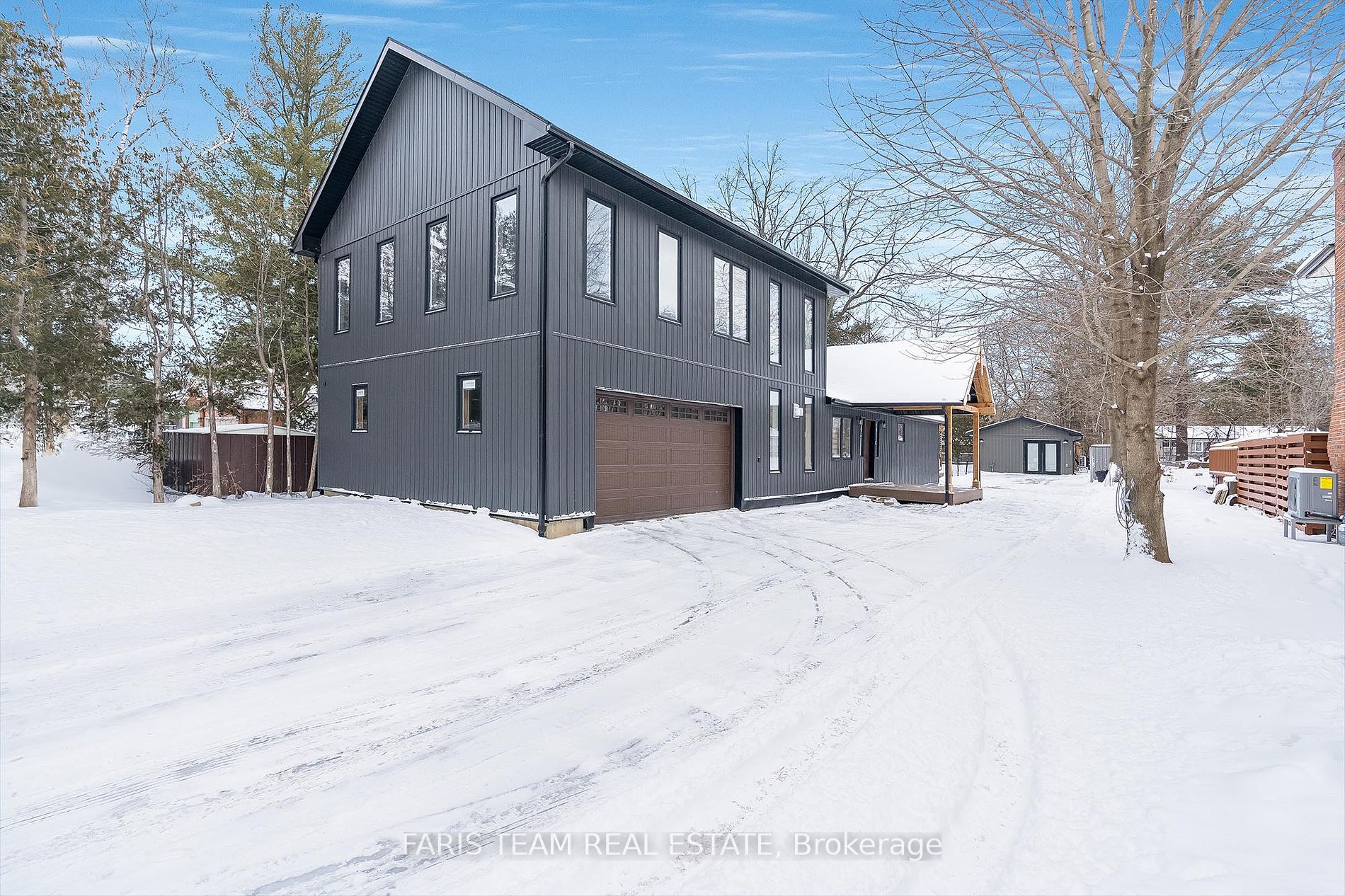 2041 Lilac Drive