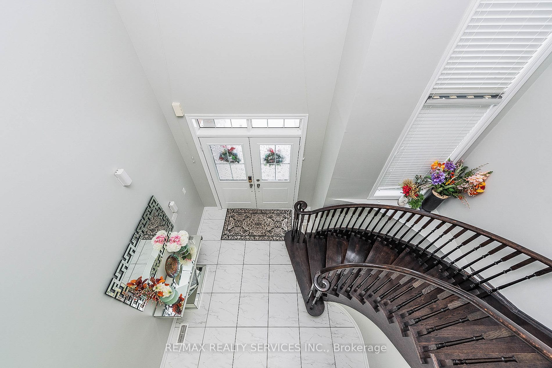 166 Gold Park Gate