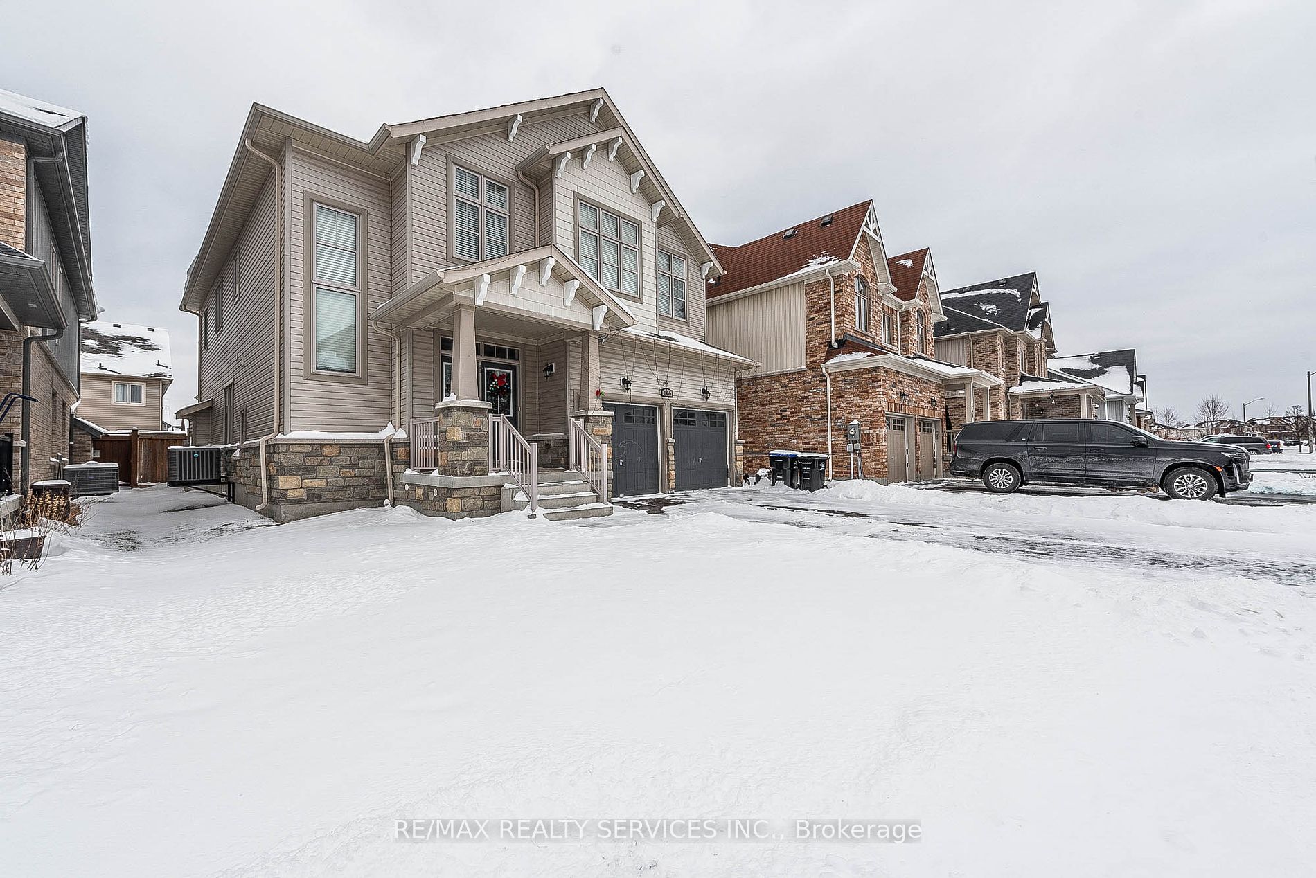 166 Gold Park Gate