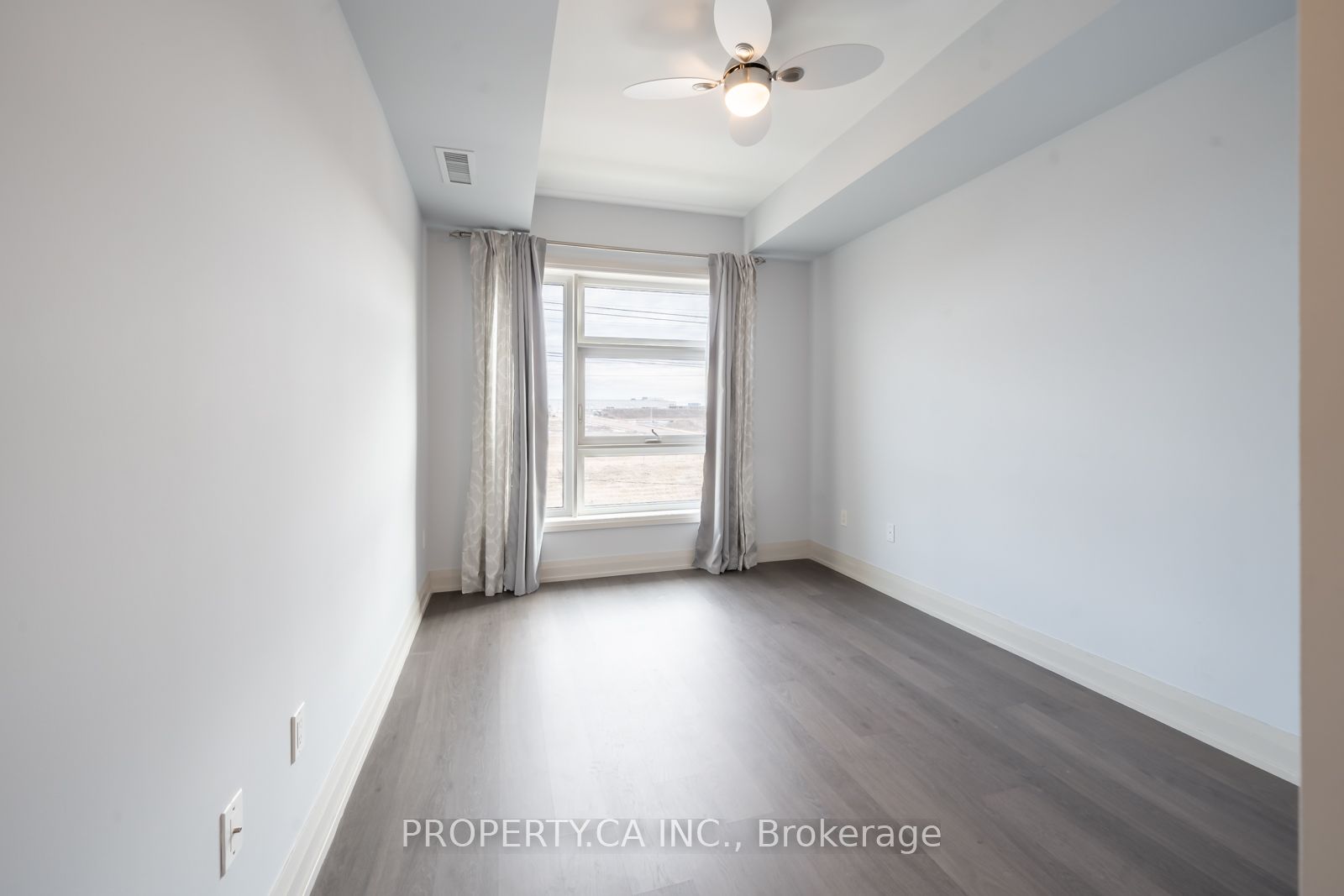 555 William Graham Drive, #337
