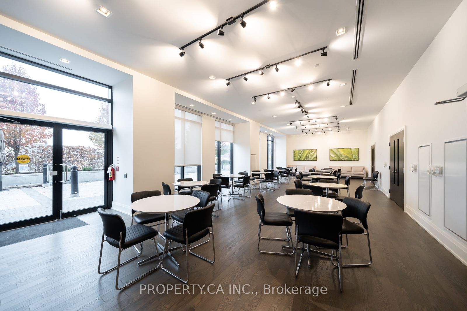 555 William Graham Drive, #337