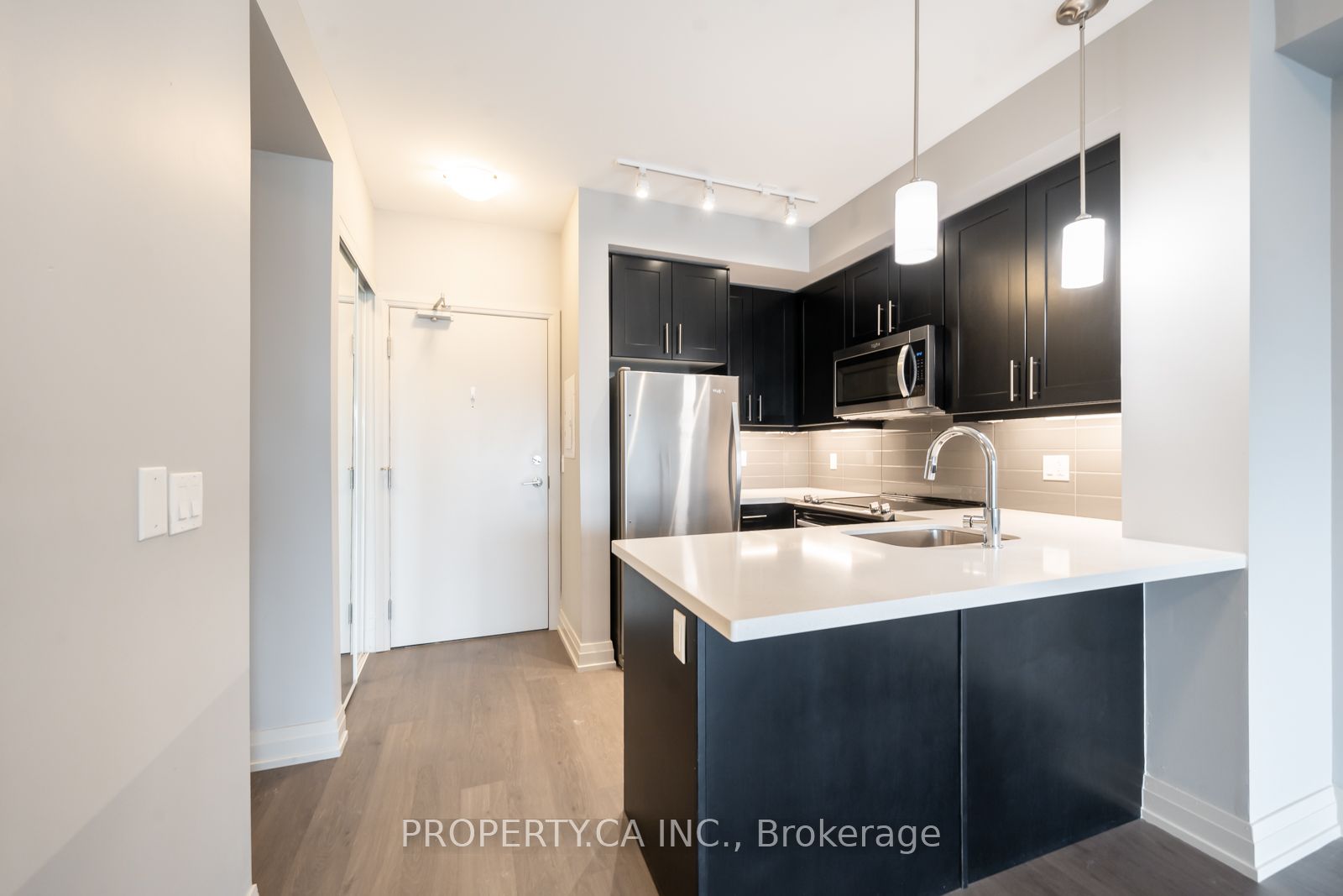 555 William Graham Drive, #337