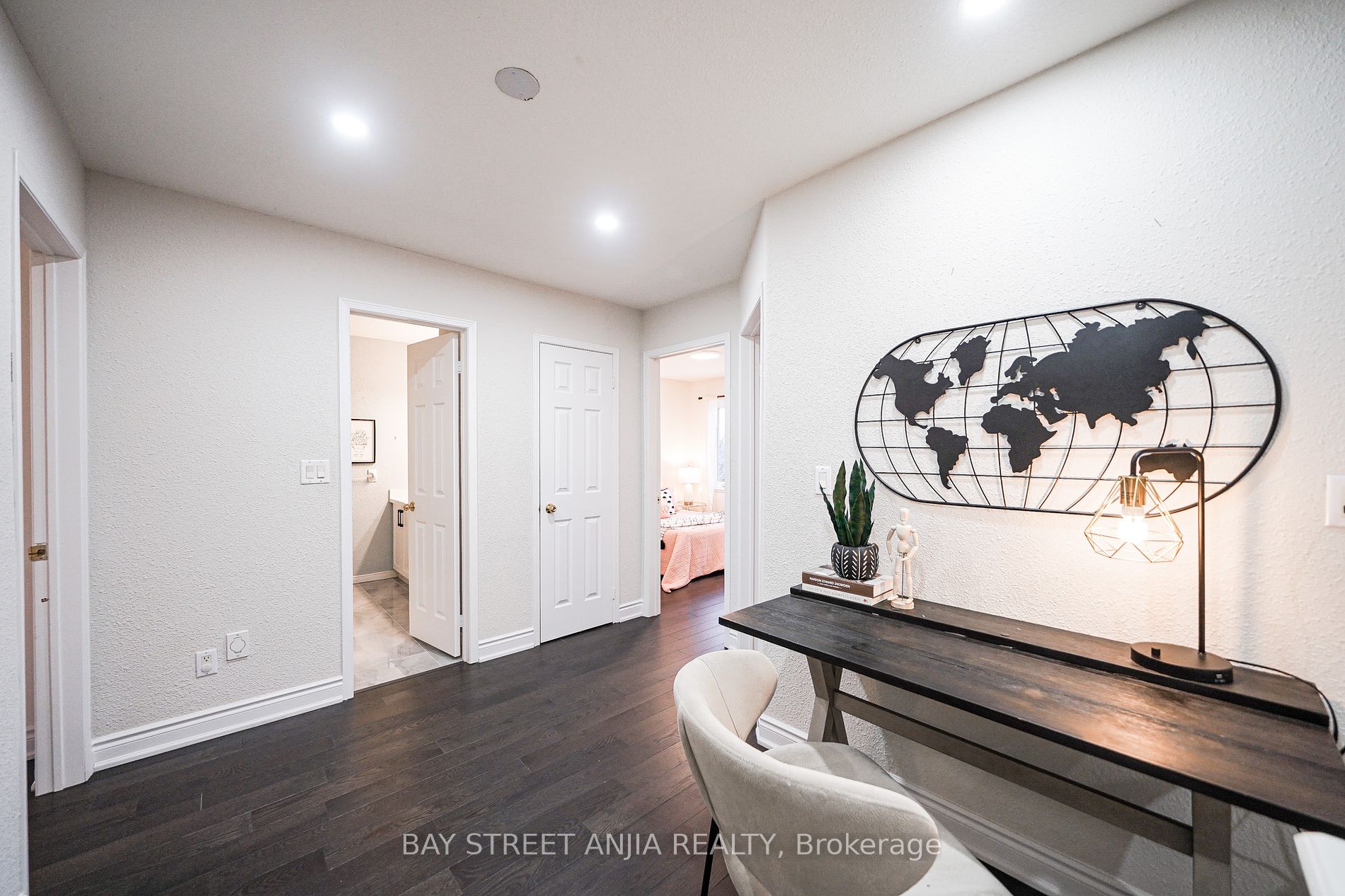 3 Lionheart Lane
