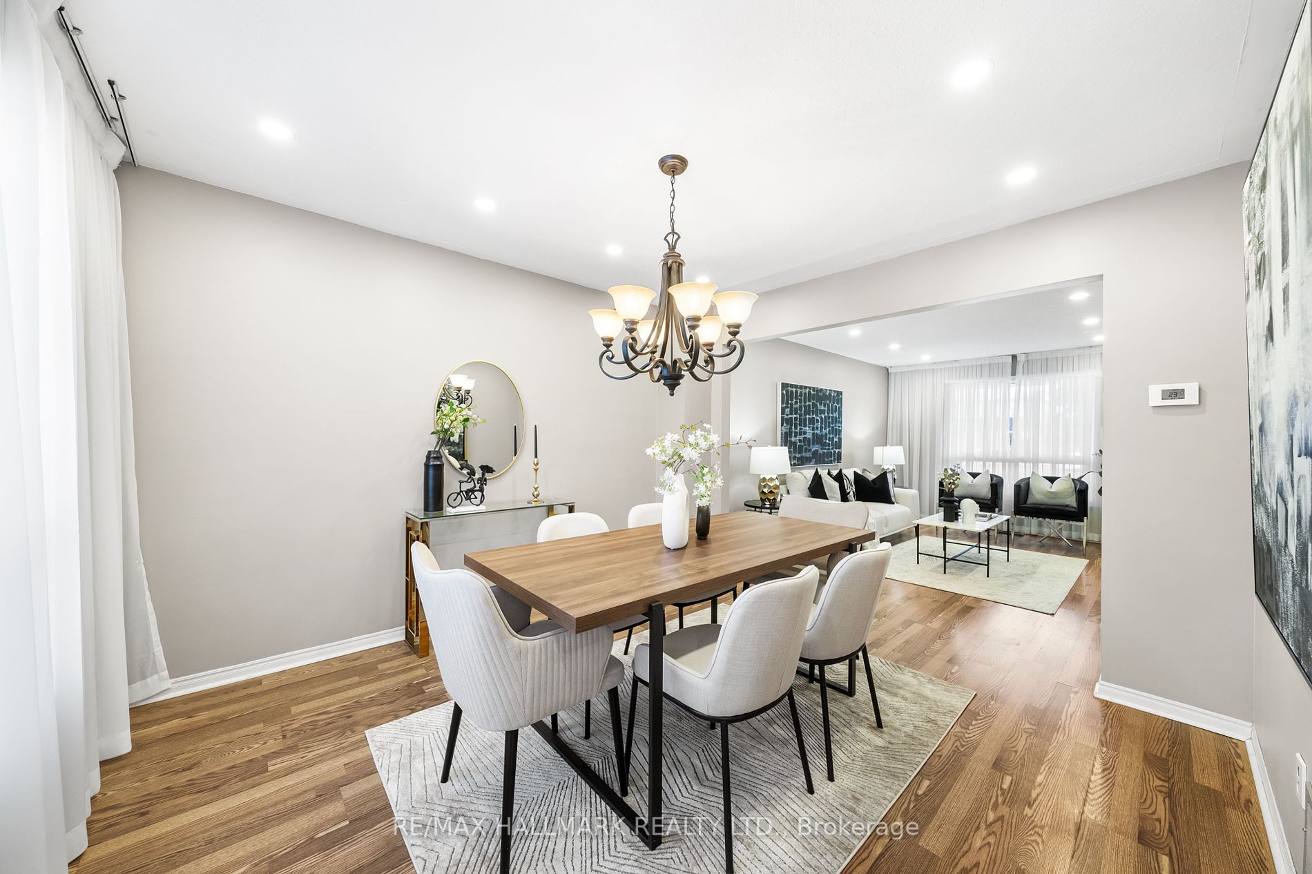 293 Harewood Blvd