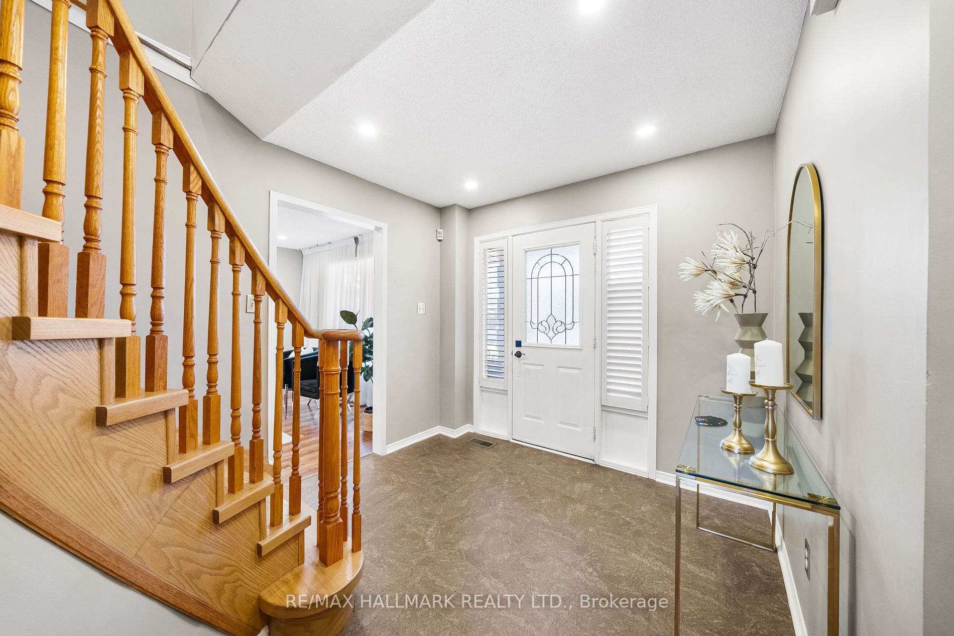 293 Harewood Blvd