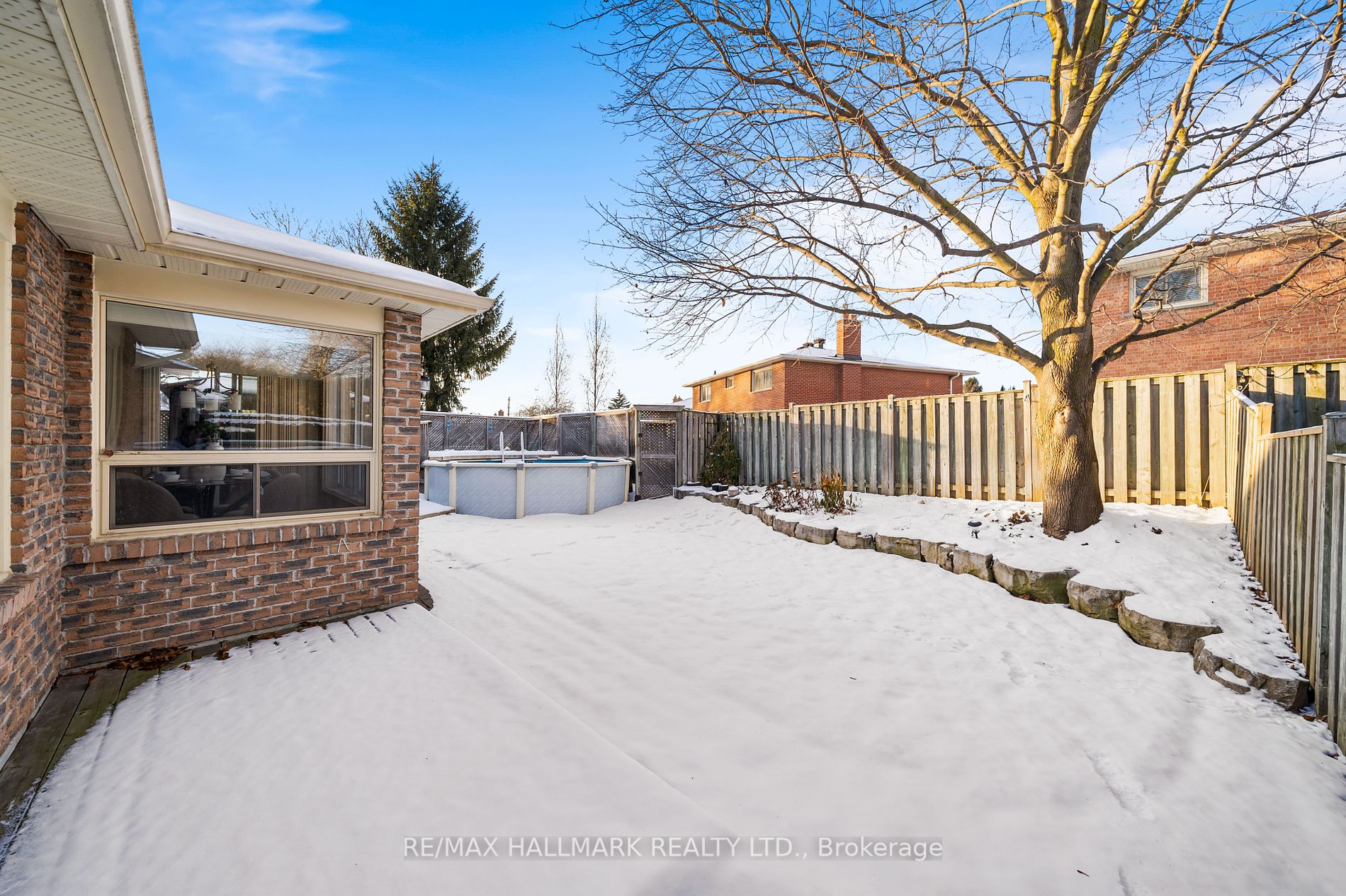 293 Harewood Blvd