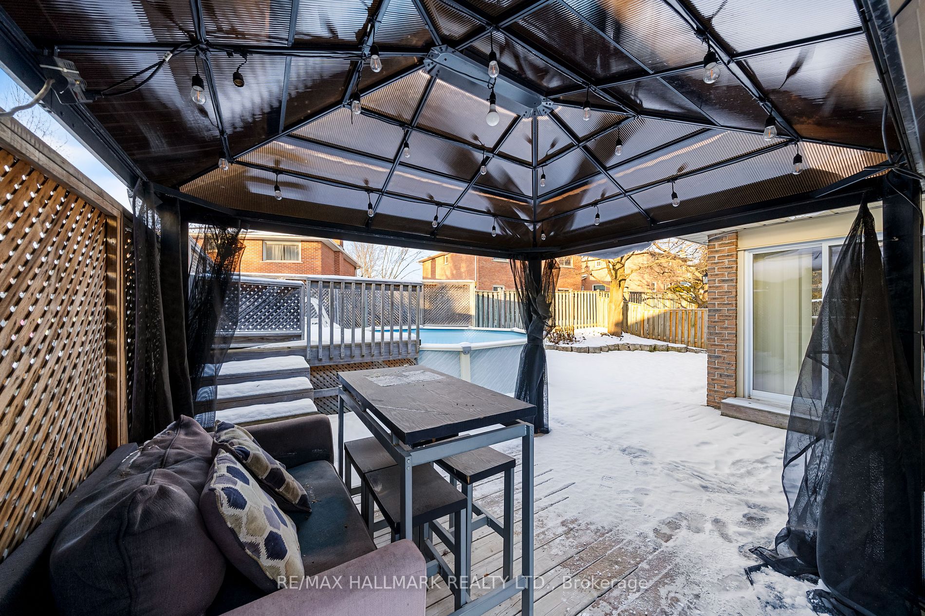 293 Harewood Blvd