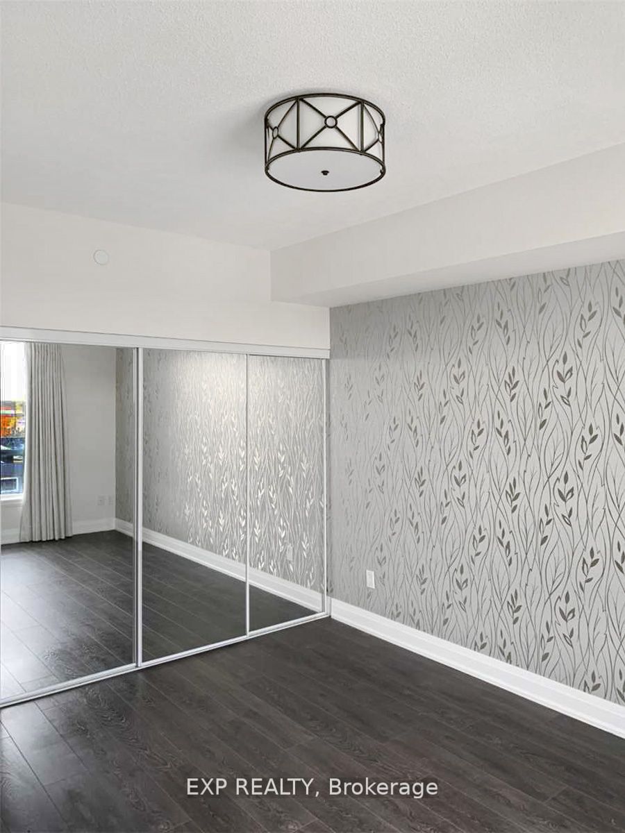 25 Baker Hill Boulevard, #521