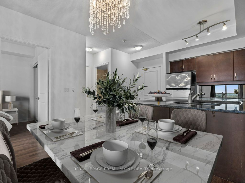 9225 Jane Street #1502