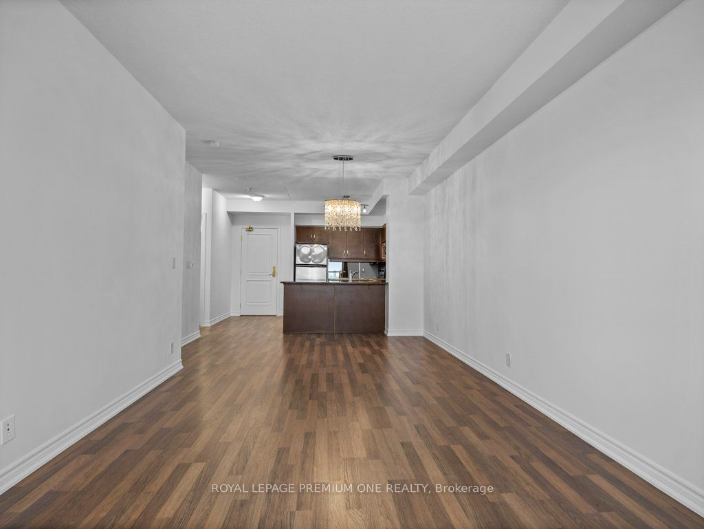 9225 Jane Street #1502