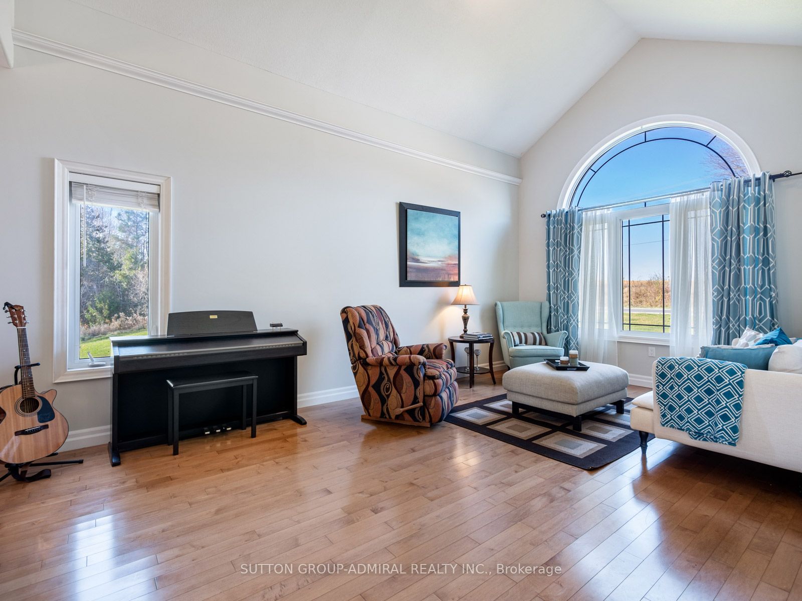31 Grandview Crescent
