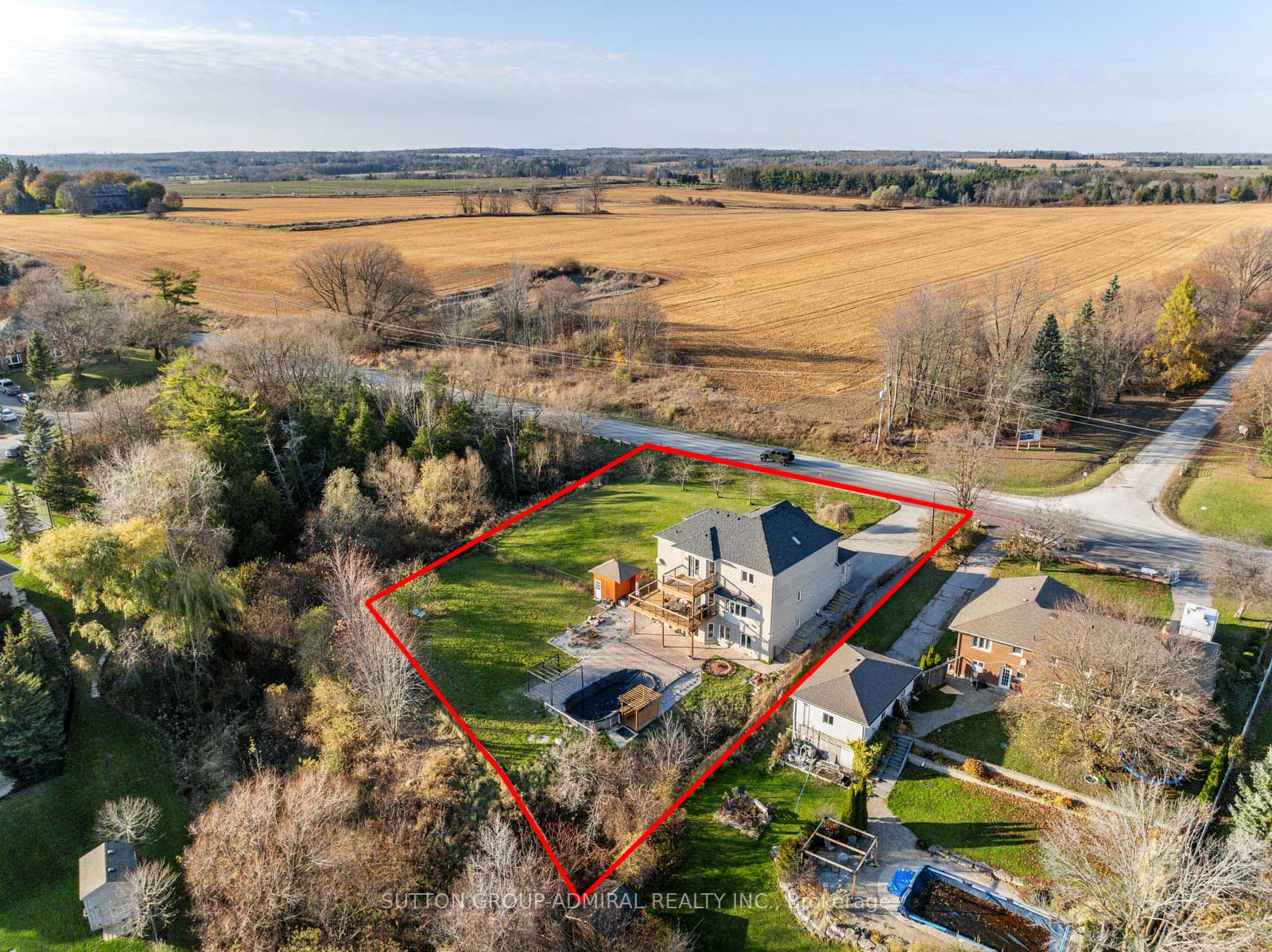 31 Grandview Crescent