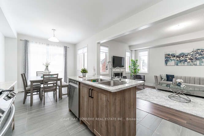 120 Wood Crescent