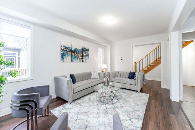 120 Wood Crescent