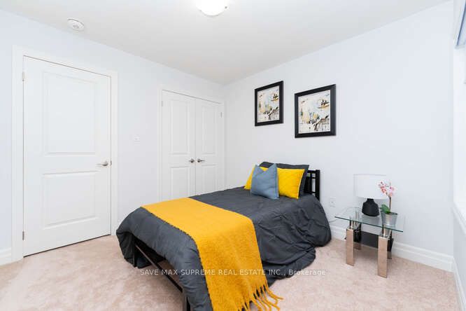 120 Wood Crescent