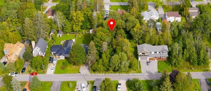 1076 Spruce Road