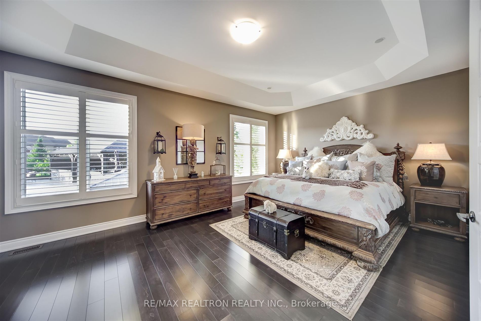 15 Pine Vista Ave