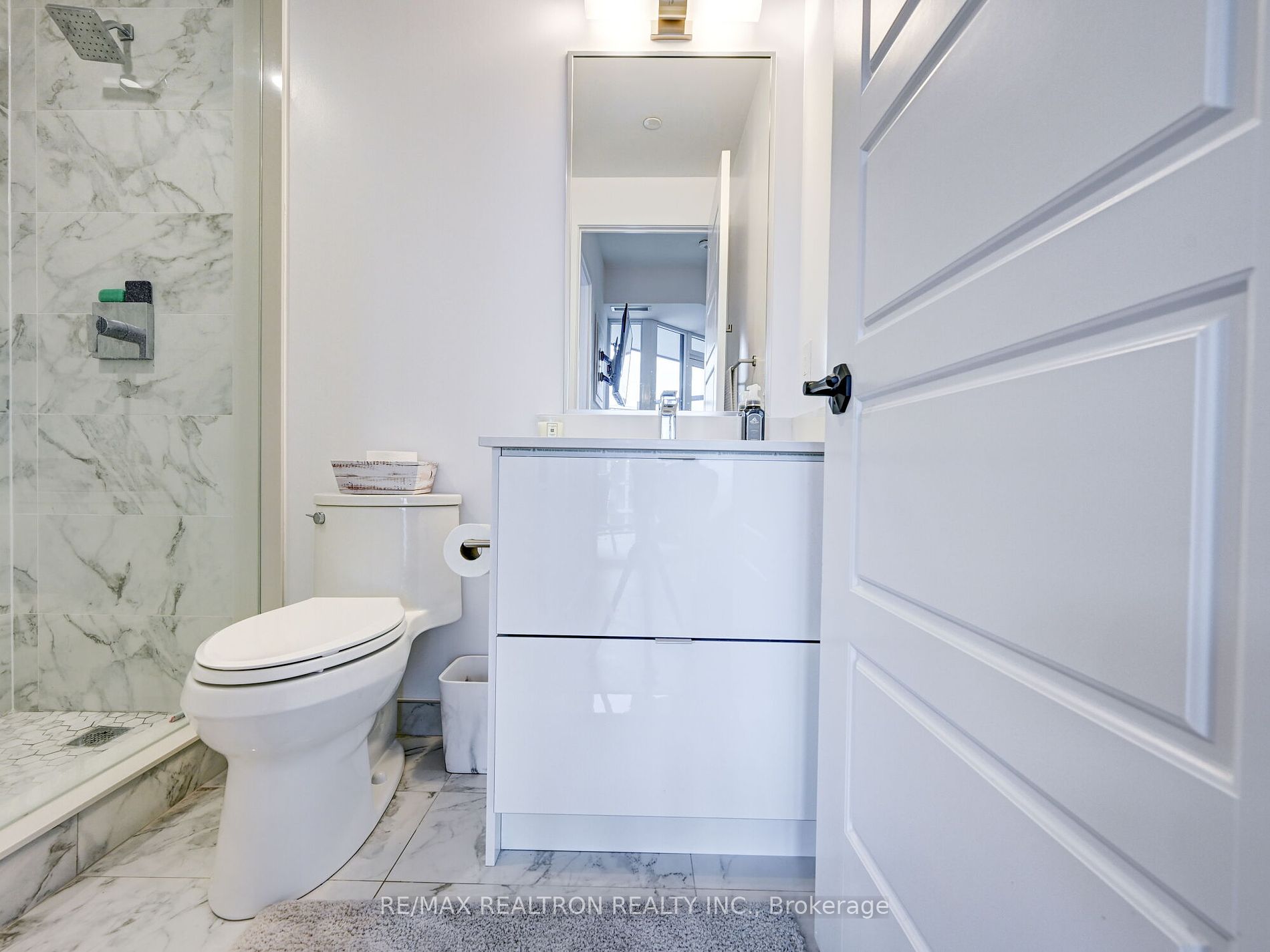 415 Sea Ray Ave, #327