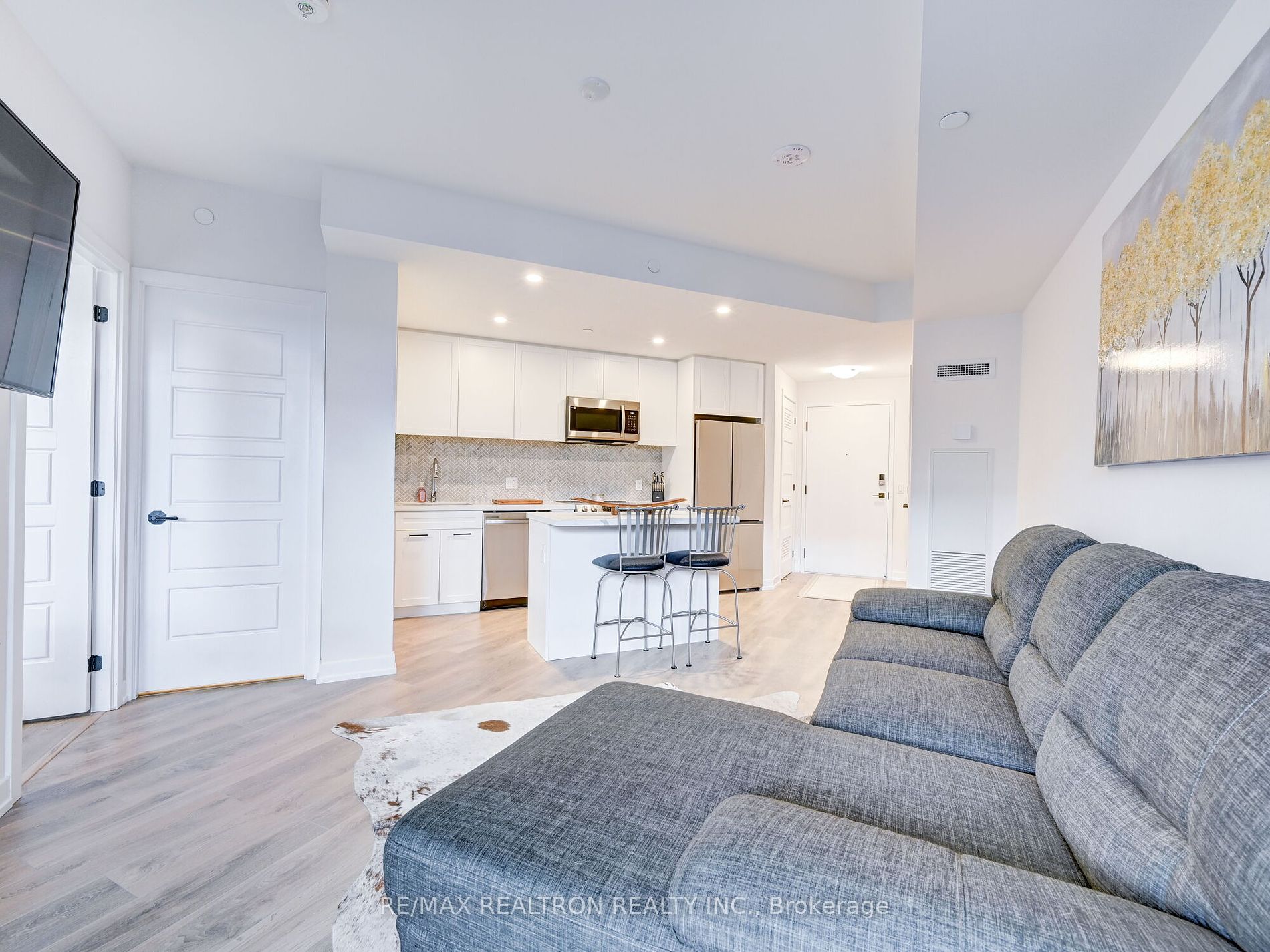 415 Sea Ray Ave, #327