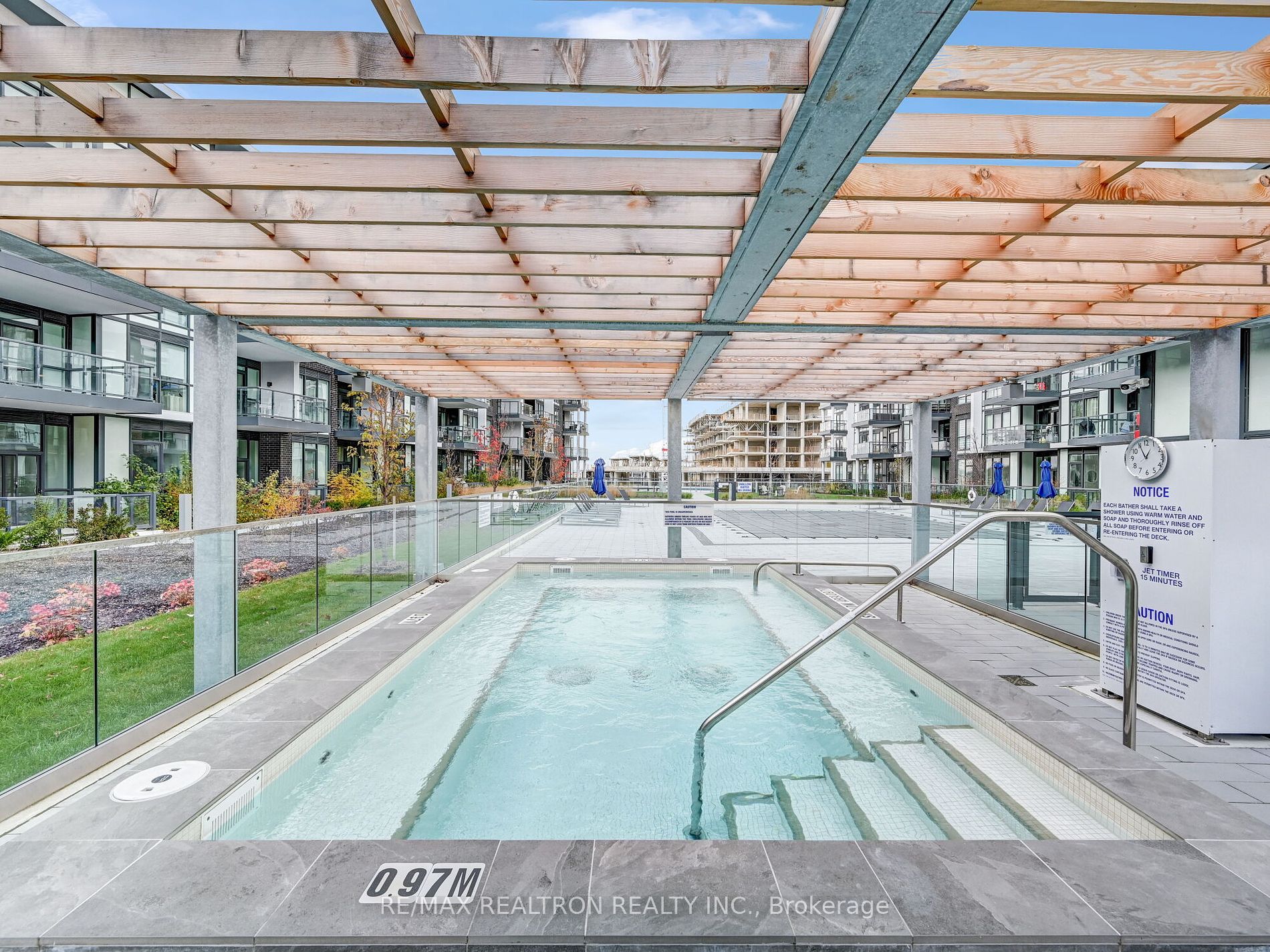 415 Sea Ray Ave, #327