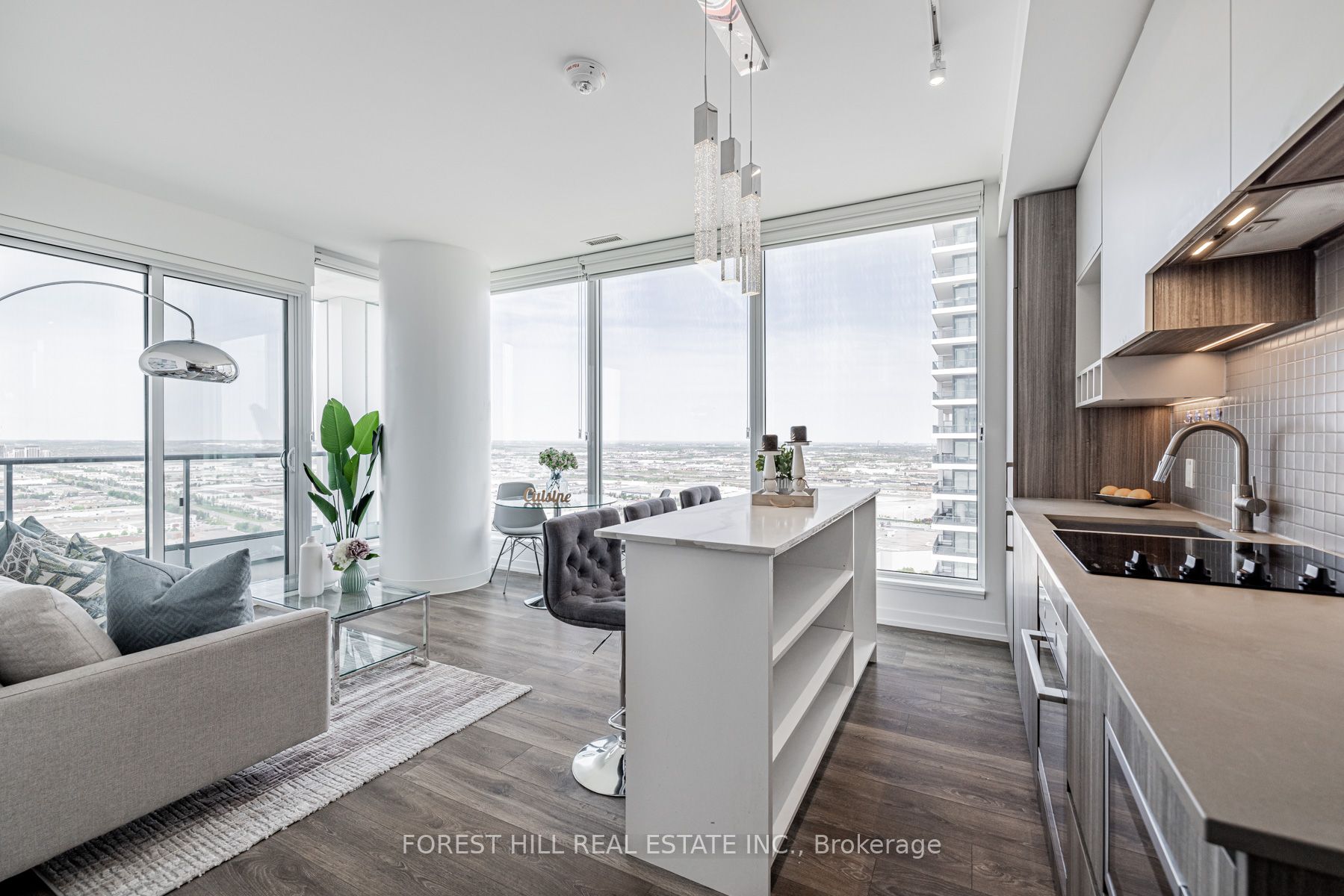 898 Portage Parkway, #4502
