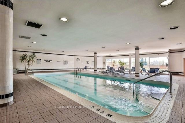 20 Harding Boulevard W, #110