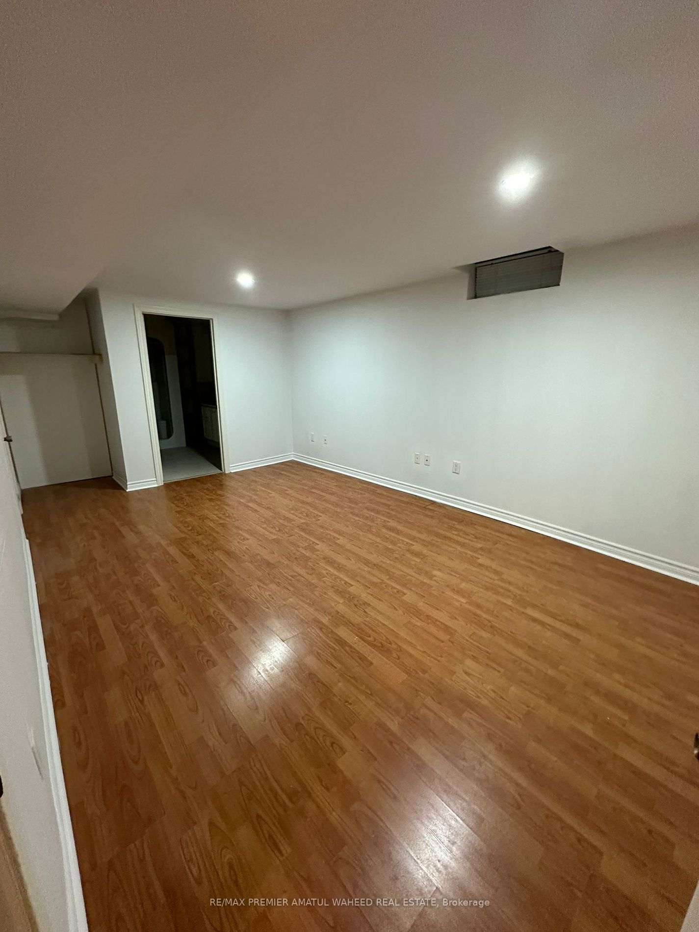 166 Killian Rd
