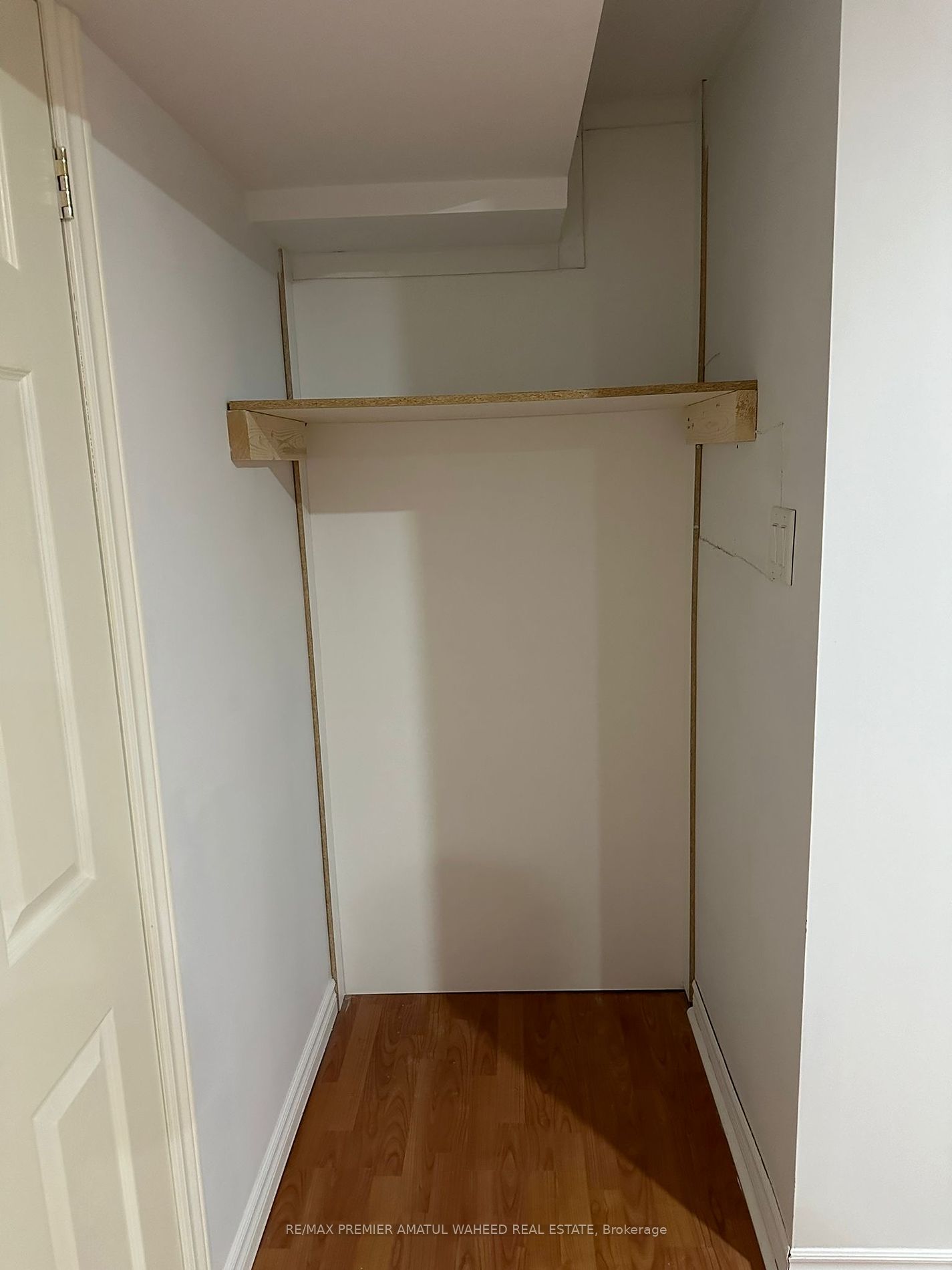 166 Killian Rd