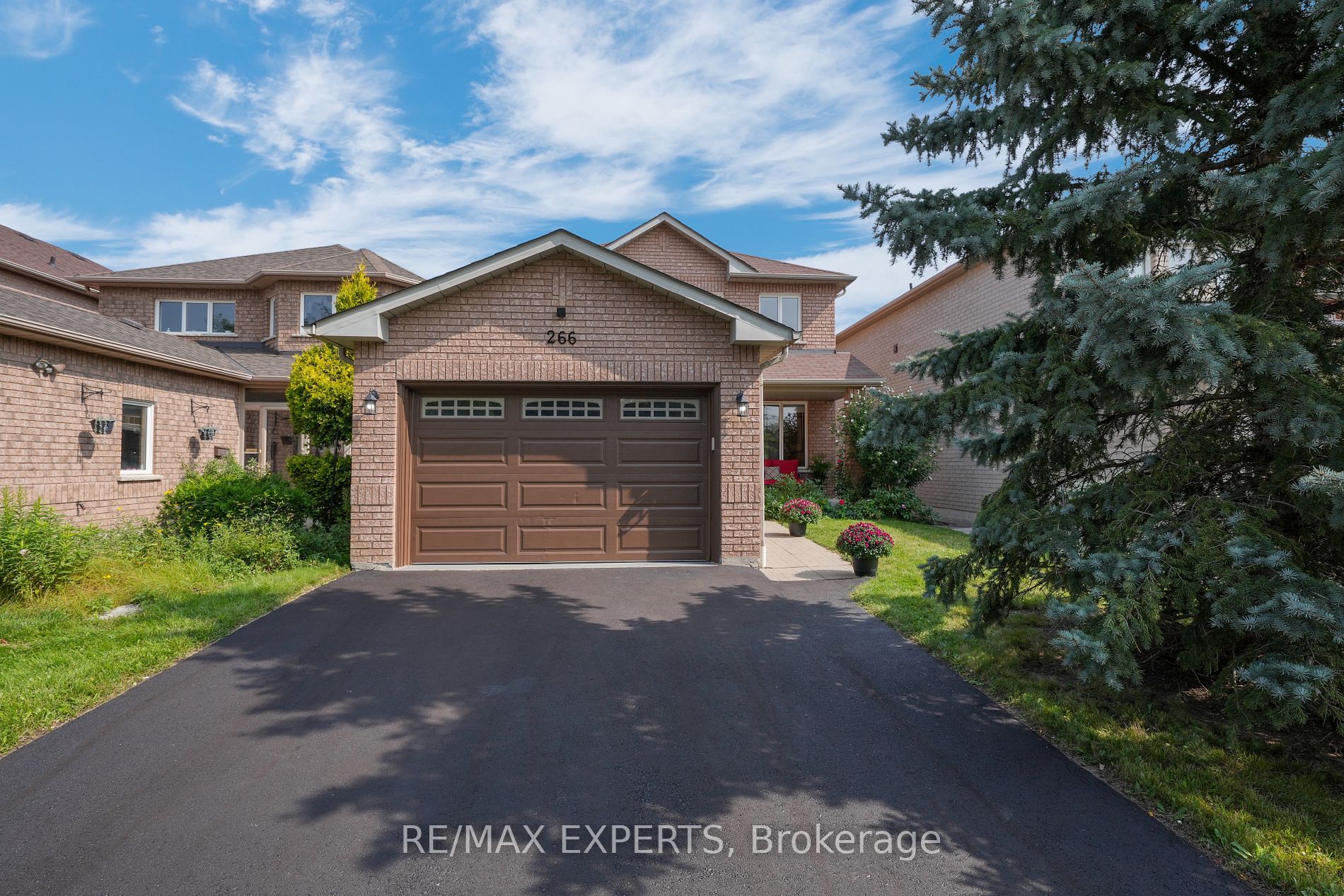 266 Royalpark Way