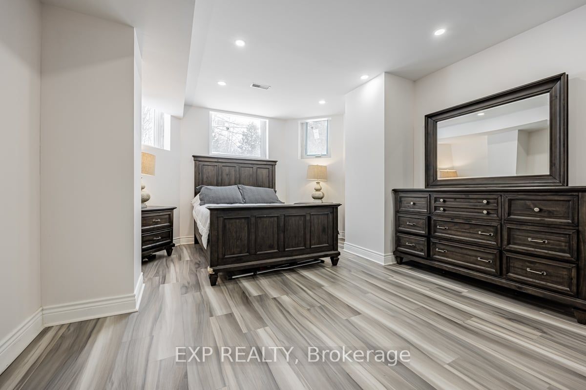 41 Offord Cres