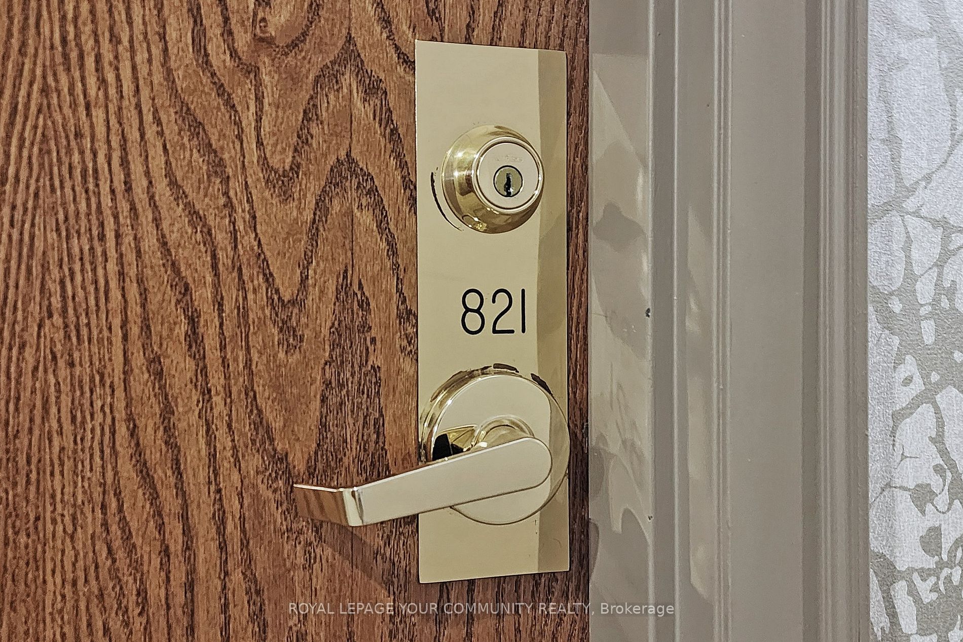 2 Maison Parc Crt, #821