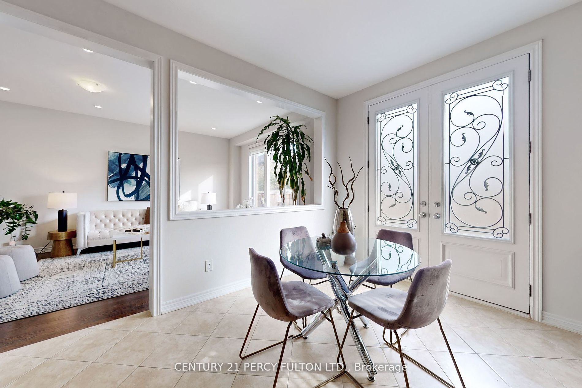 102 Flourish St