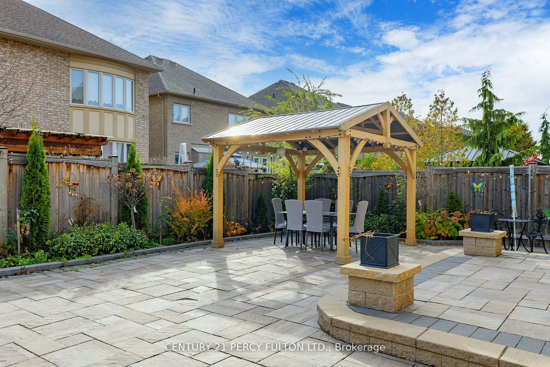 102 Flourish St