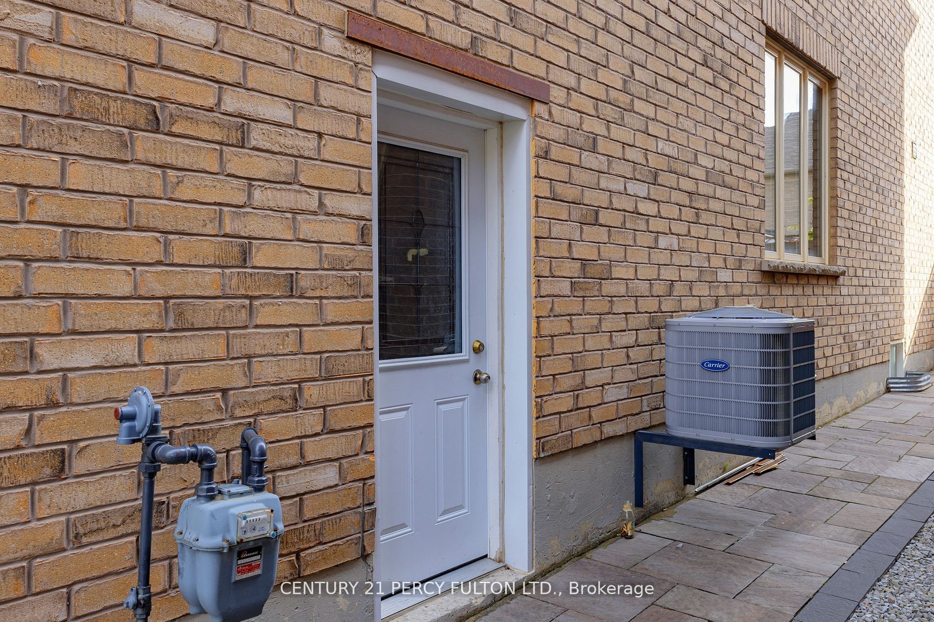 102 Flourish St