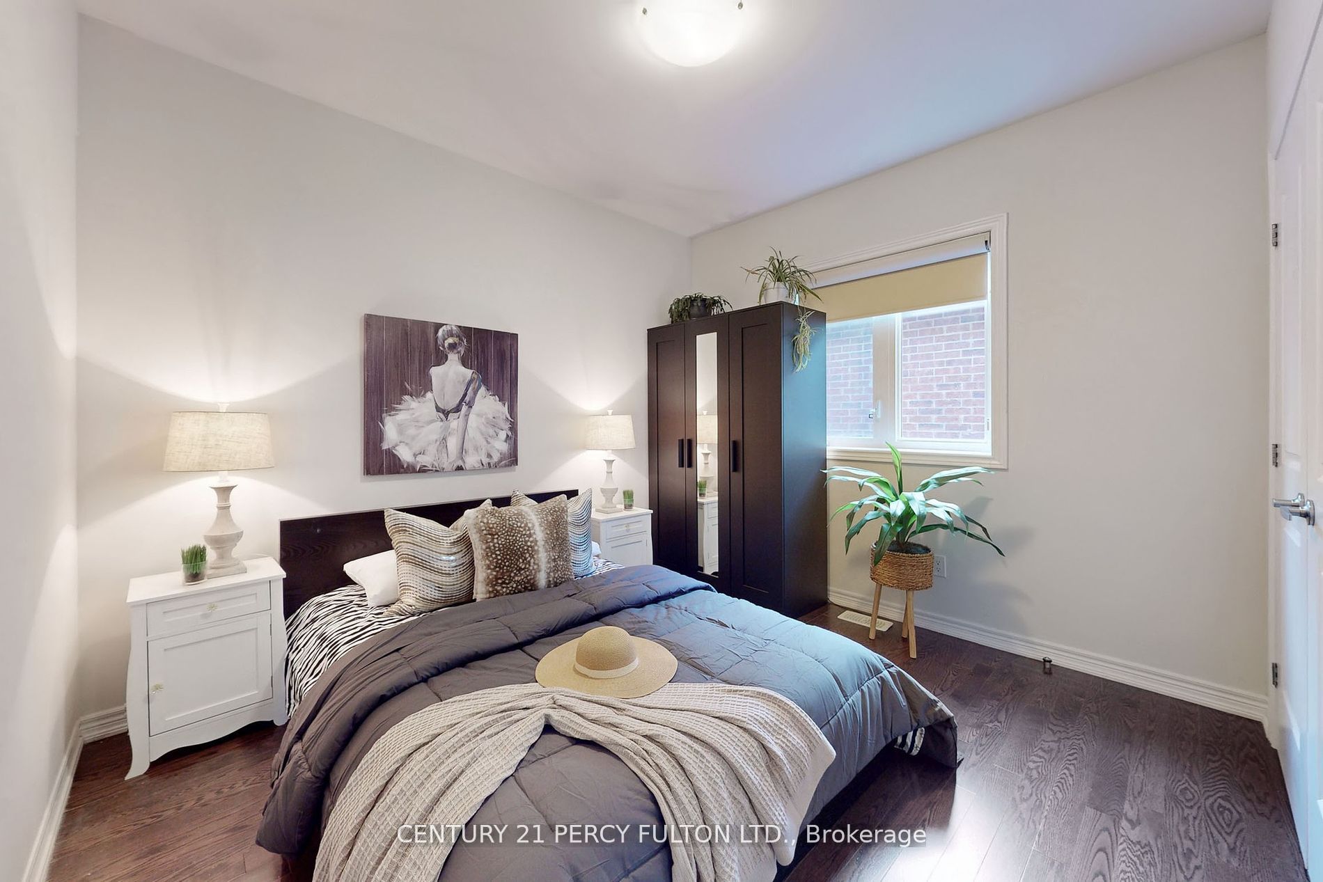 102 Flourish St